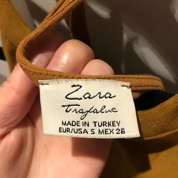 Zara Brown Halter Top Eyelet Detail Faux Suede Look Button Closure Size Small - Image 4