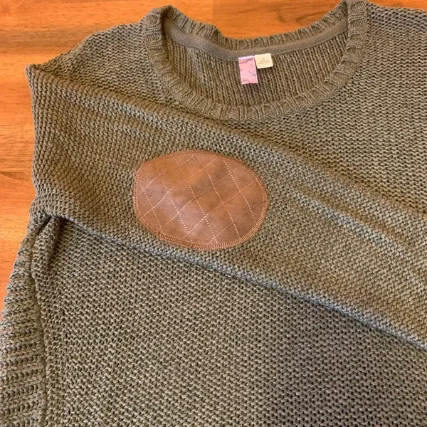 Alya sweater women’s large hunter green brown elbow patches open knit - Image 3