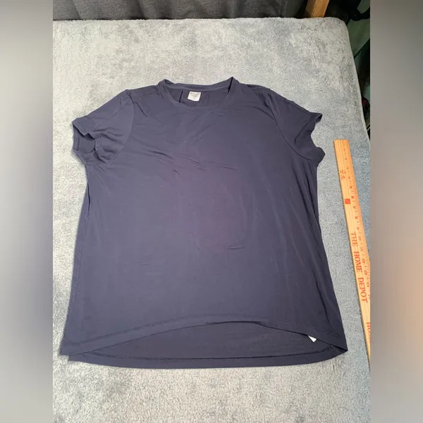 Athleta Navy Blue tee Shirt S/T - Image 2