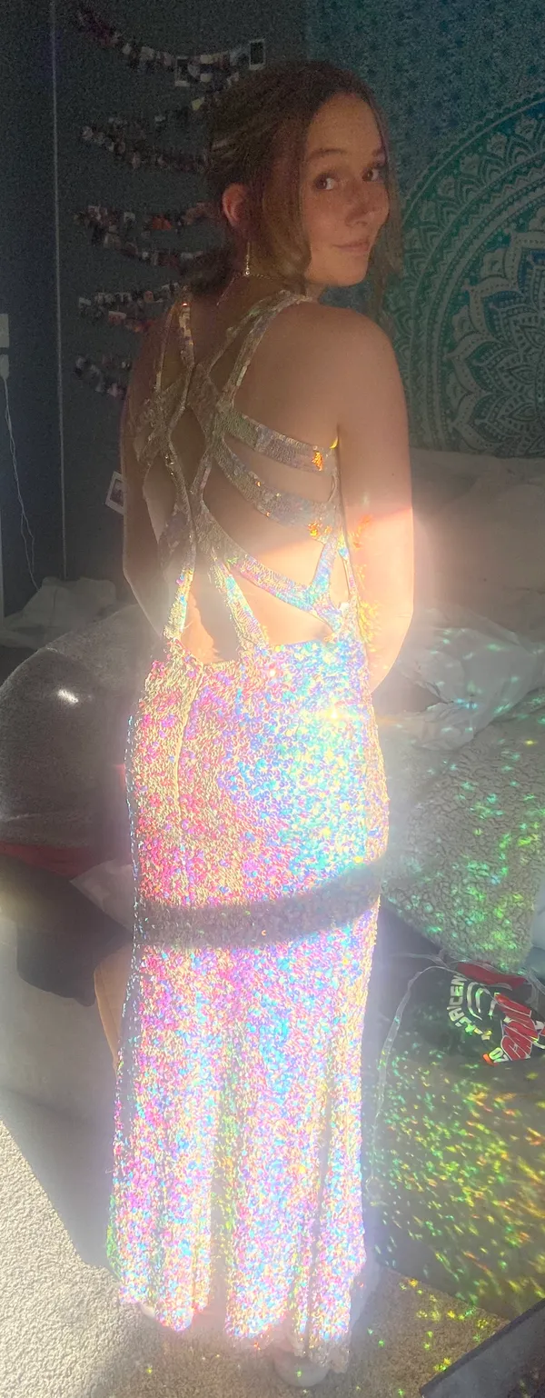 Gold sequenced Body-con Prom Dress - Image 3