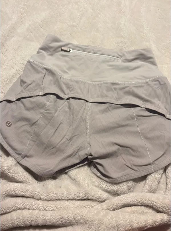 Lululemon Shorts White  - Image 3