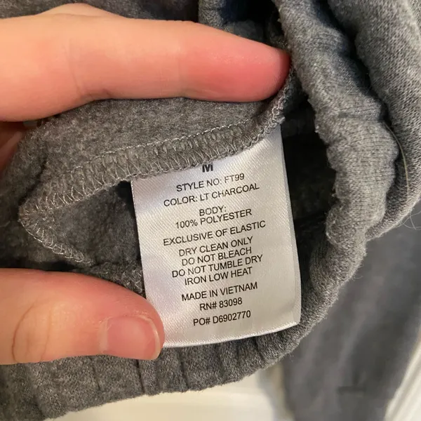 EUC Women’s gray elastic band waist‎ hooded cropped sweatshirt medium - Image 4