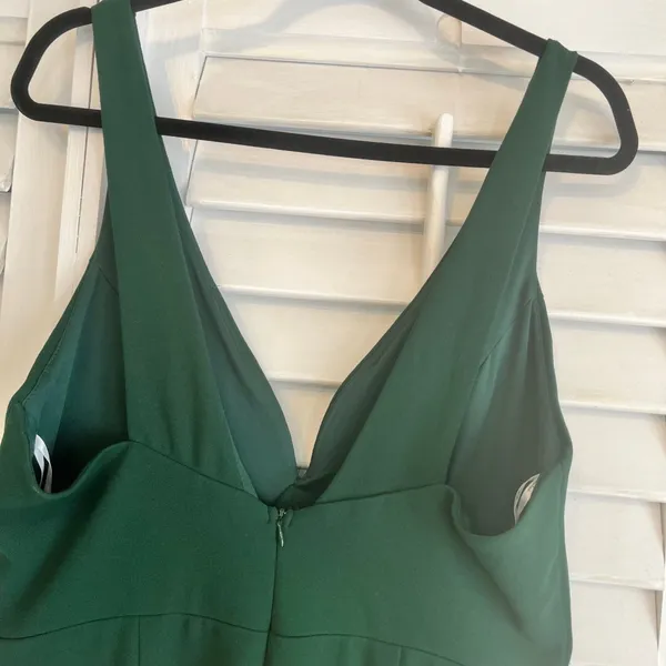 Lulu’s Instant‎ Icon Dark Green V-Neck Sleeveless Jumpsuit Size XL - Image 7