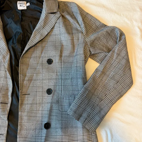 Princess Polly Black and White Blazer - Image 3
