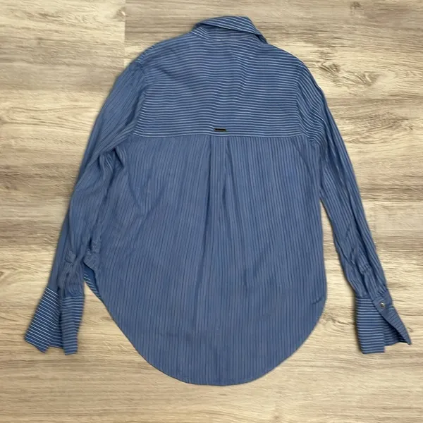 Billabong Blue & White Striped Long Sleeve Button Down Women's Shirt Size Small - Image 6