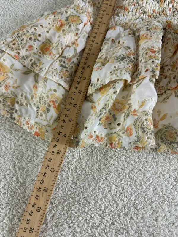 En Saison Skirt Womens Size Small ruched floral eyelet Ruffle Mini Tiered Boho - Image 7