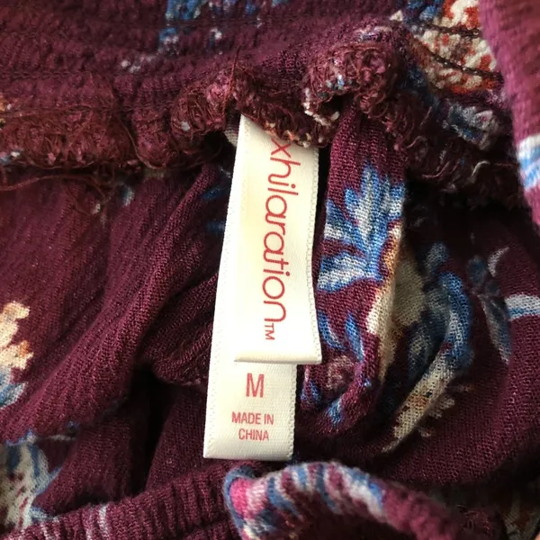 Xhilaration Womens Pants Pull On Wide Leg Crinkled Floral Purple M - Image 3