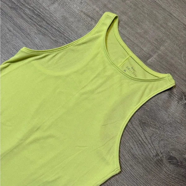 •NIKE• TANK TOP - Image 2
