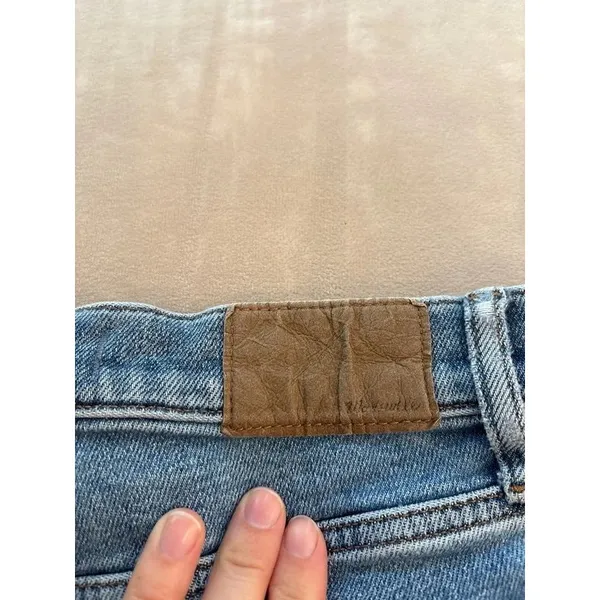 Madewell the flea market flare jean - Image 4