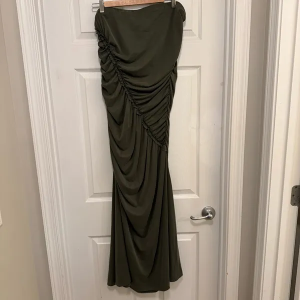 NWT Anthropologie Gabbie Strapless Ruched Tube Dress by Celandine - Image 4