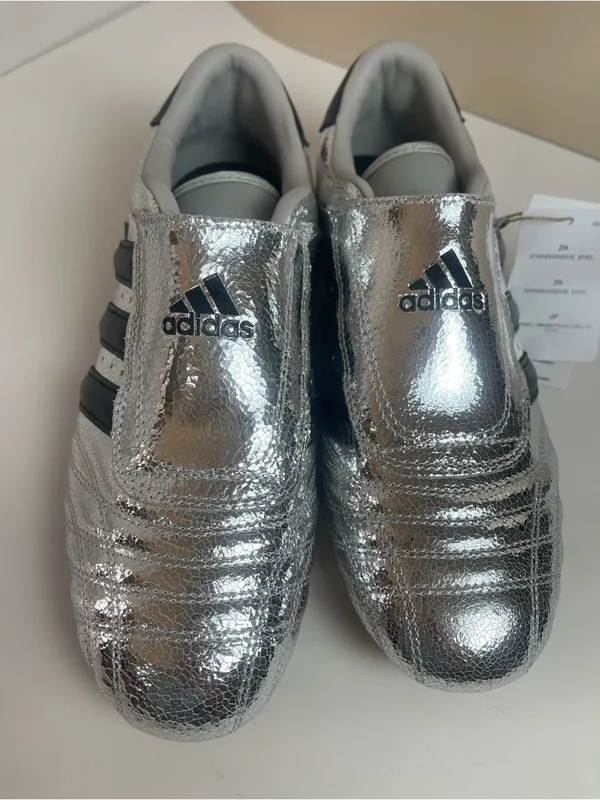 Adidas Originals Taekwondo Women’s Leather Silver Metallic Black Sneakers 6.5 - Image 2