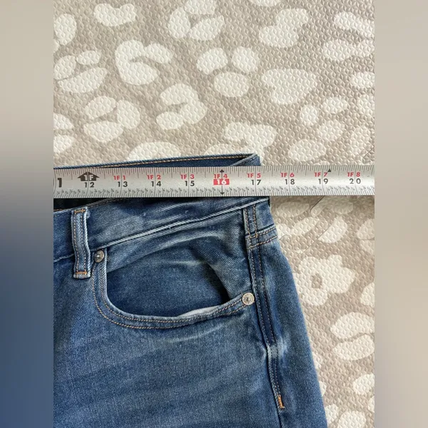 American Eagle Outfitters High Rise Blue Jeans - Image 4
