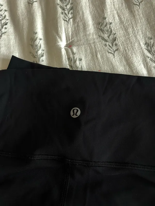 Lululemon Align Leggings 28" - Image 2