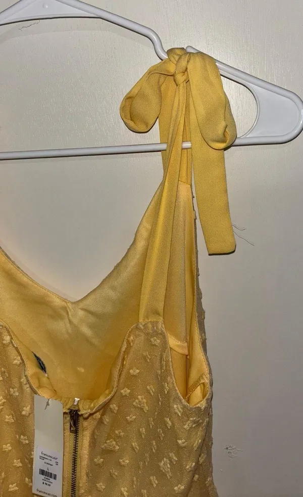 Francesca’s Mini Yellow Dress (RESELL) - Image 2
