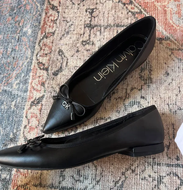 Calvin Klein black pointy ballet flats sz 8M - Image 2
