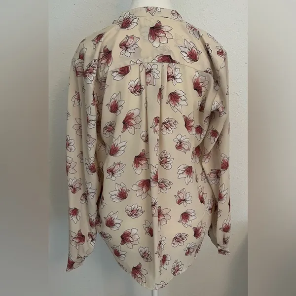 Ann Taylor Floral blouse - Image 2