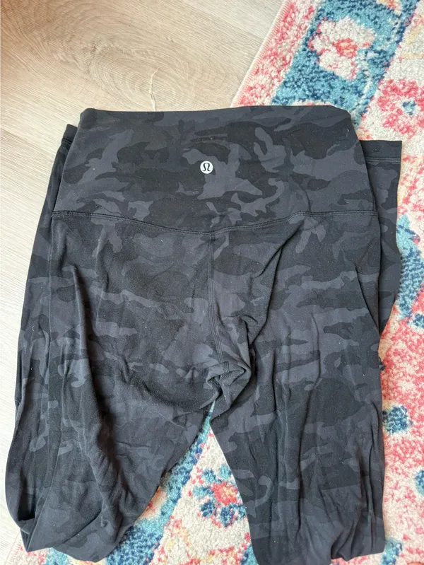 Lululemon Align Leggings 28" - Image 3