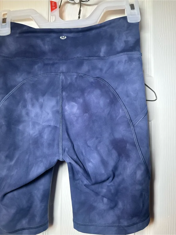 Lululemon Diamond Dye‎ Shorts - Image 3