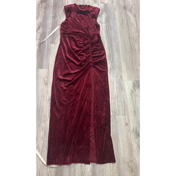 Lulus Alluring Image Burgundy Ruched Velvet Mock Neck Maxi Dress Size XL‎ NWT - Image 2