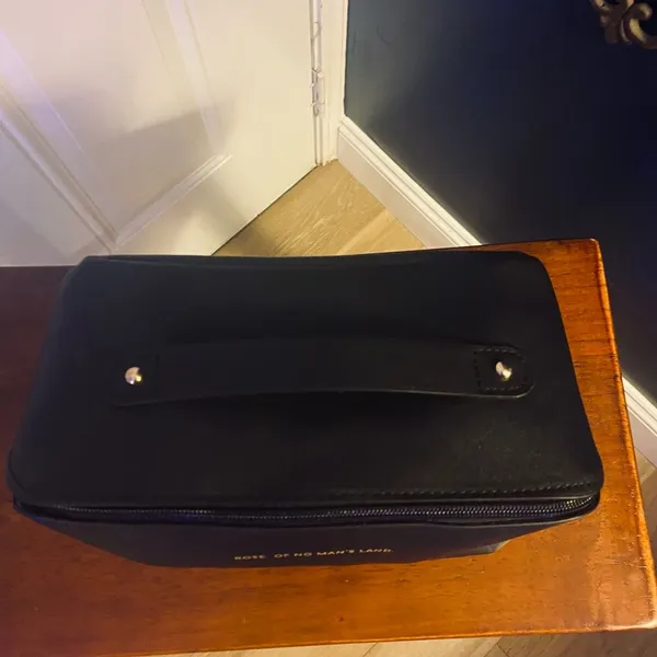 Black Spacious Toiletry Bag NWOT - Image 3