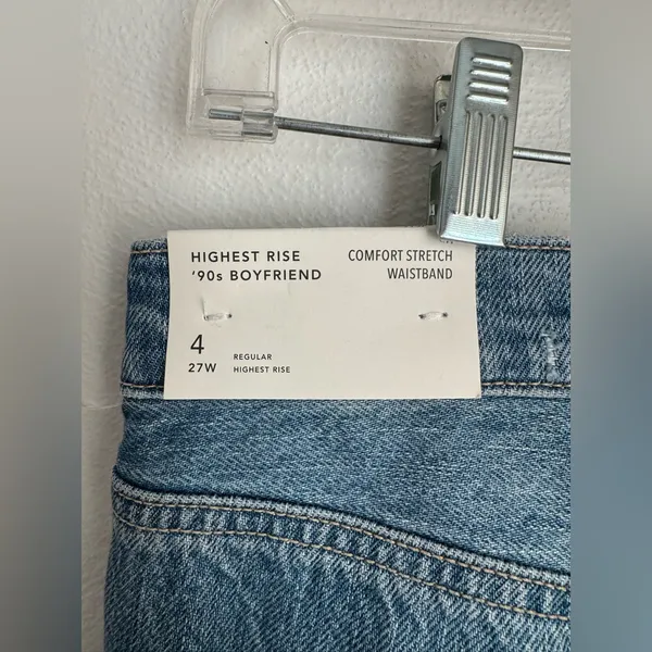 NWT American Eagel 90's Straight leg Distressed Jeans - Image 7