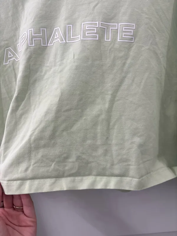 Alphalete long sleeve cropped tshirt - Image 3