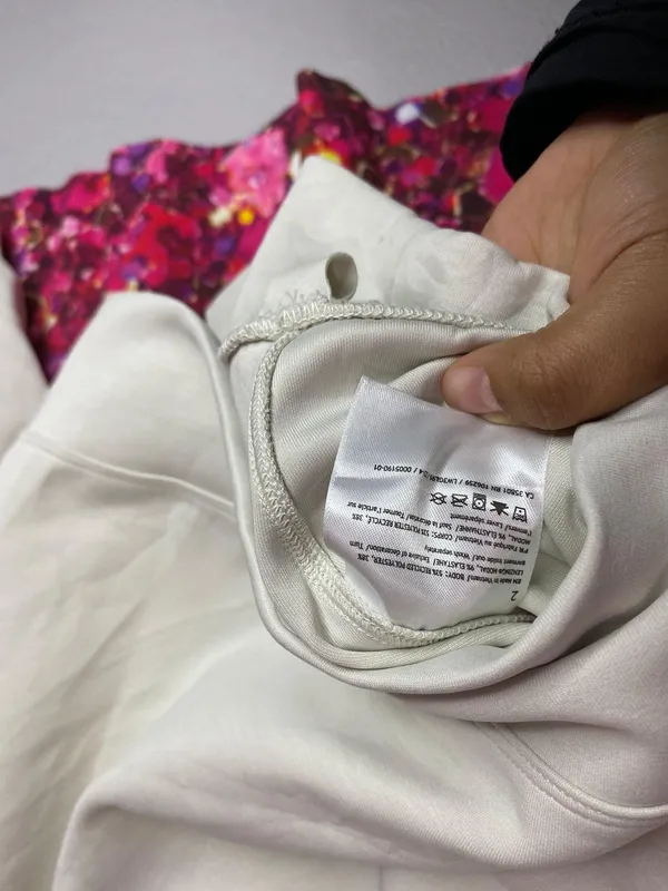 Lululemon University Of Tennessee Sweatshirt - Image 5