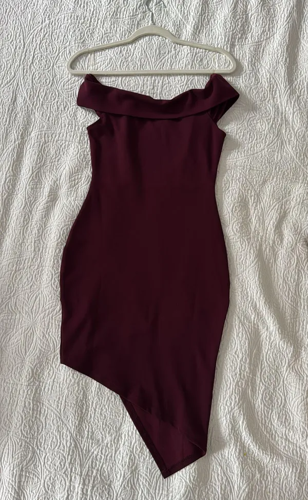 FashioNova Formal Dress - Image 4