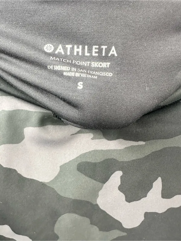 Athleta Women’s Camo Match Point Black Gray Skort Size Small - Image 6
