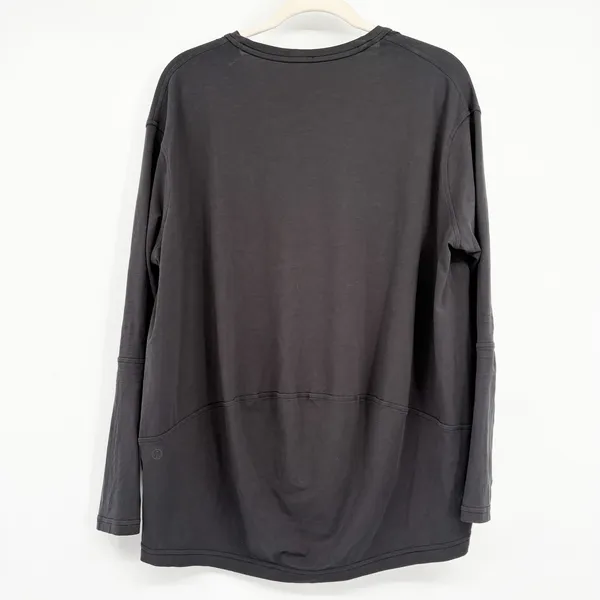 Lululemon Women Black Back In Action V Neck Athleisure Long‎ Sleeve Cotton Top - Image 8