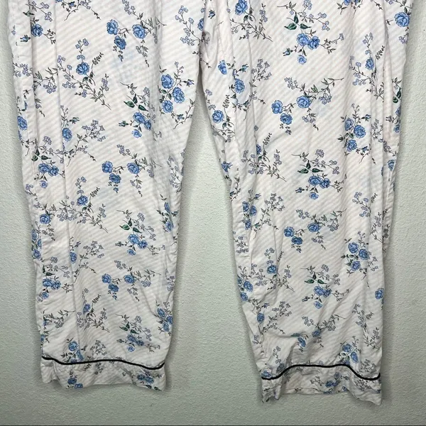 Gap‎ Body Floral Pajama Pants - Image 3