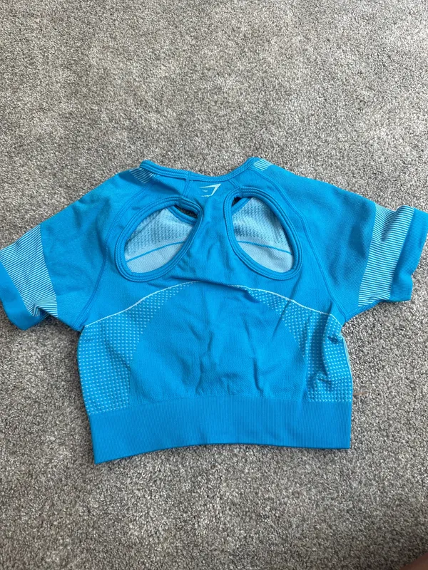 Gymshark Top Crop - Image 2