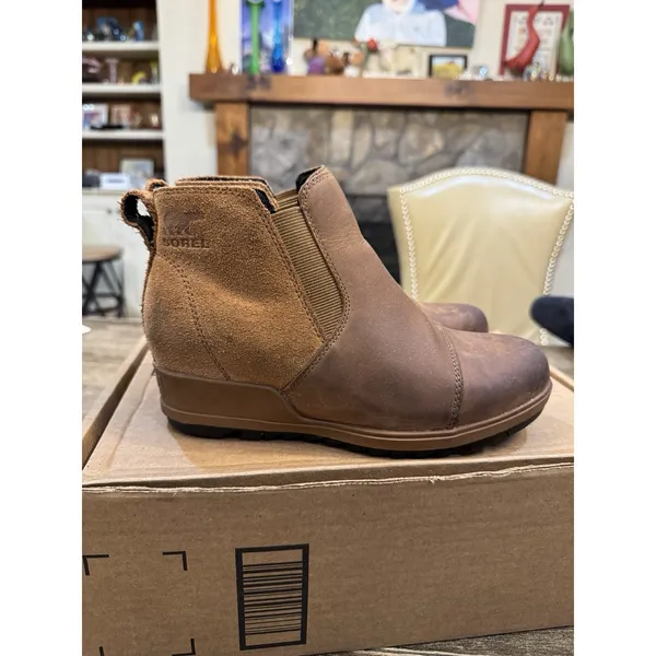 Sorel Womens Size 7 Brown Leather Chelsea Ankle Wedge Fashion Boots Bootie - Image 3