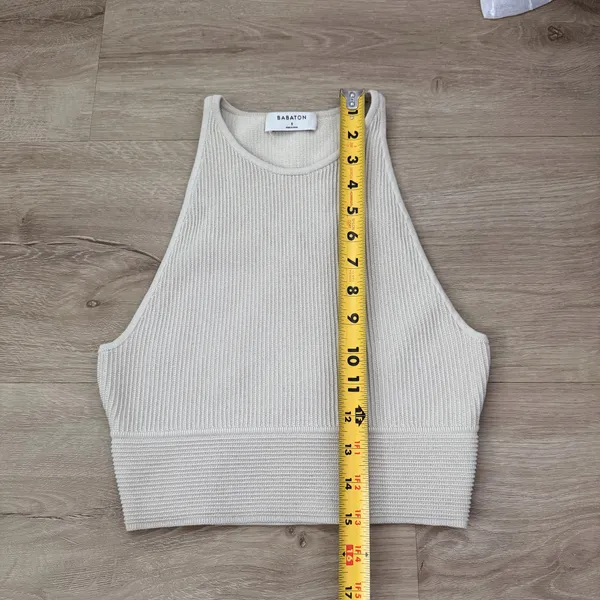Aritzia Babaton White Sculpt Knit High Neck Crop Top - Image 2