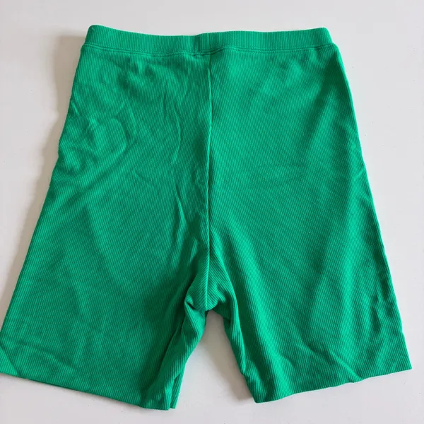 White Fox Boutique Vol 3 Ribbed Biker Shorts Green High Waisted Small - Image 4