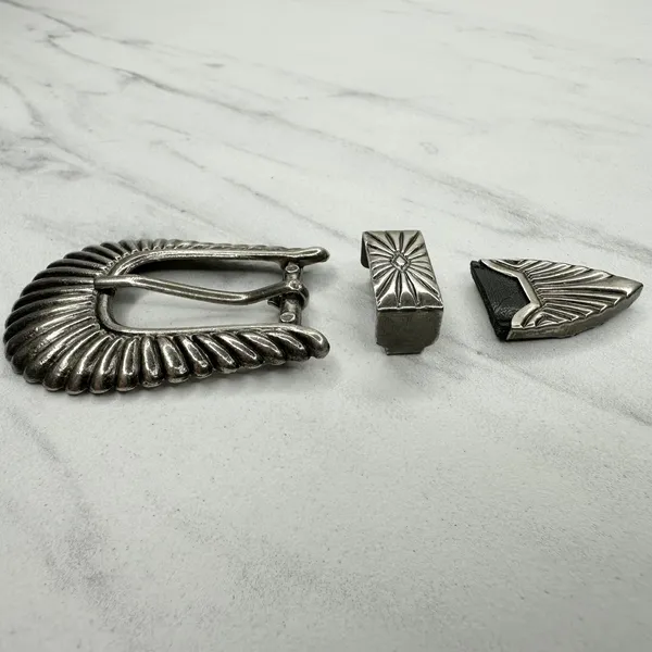 Western Style Silver Tone Belt Buckle Keeper Tip Set ✨ - Image 5