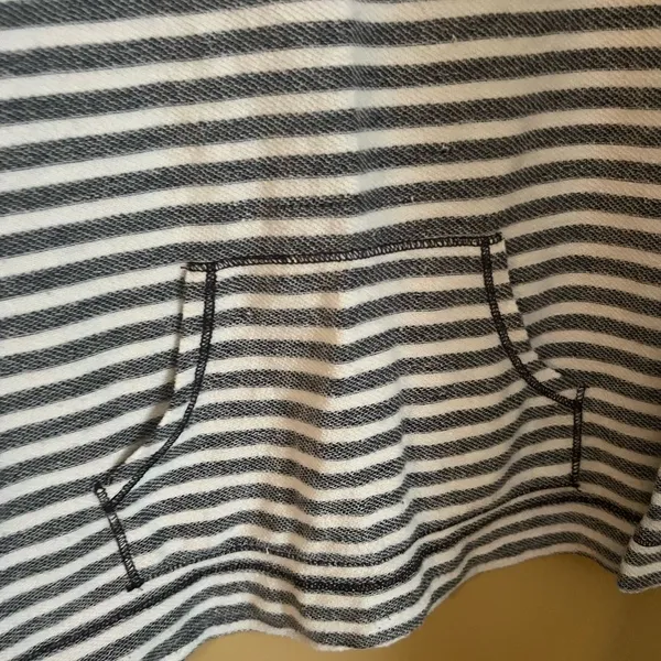 Aerie small striped top‎ - Image 4