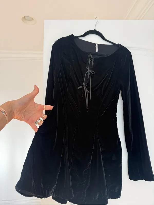 Free People Black Velvet Lace-Up Long Sleeve Mini Dress Size 8 - Image 8