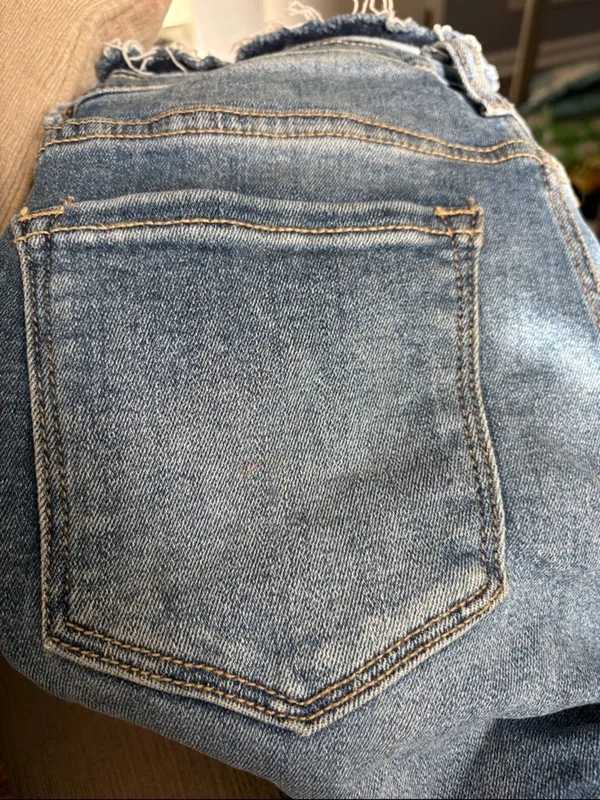 Risen Distressed Straight-Leg Jeans 27 - Image 11