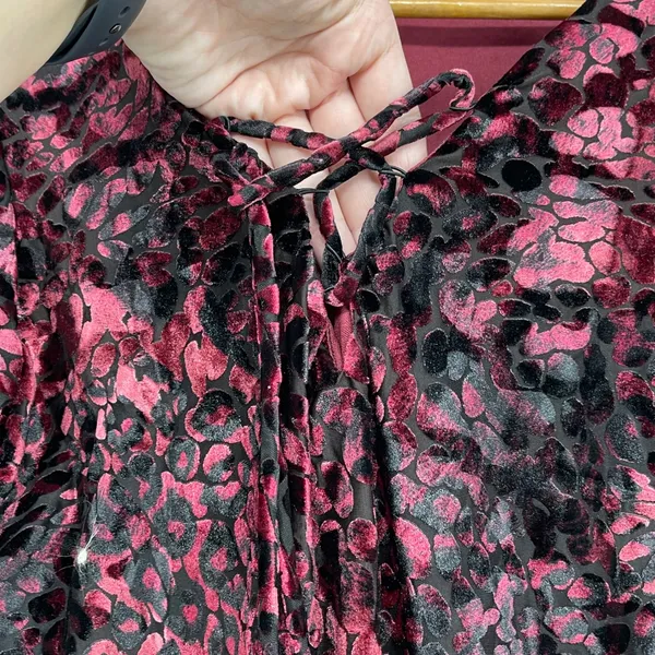 Venus Burn Out Velvet Floral Burgundy Black Lace Up Top Size‎ L Whimsigoth Y2K - Image 3