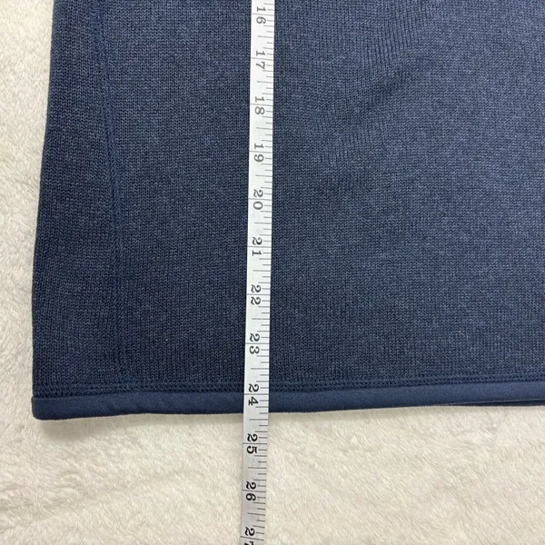 Patagonia Women's Navy Quarter-Zip‎ Fleece size XS - Image 10