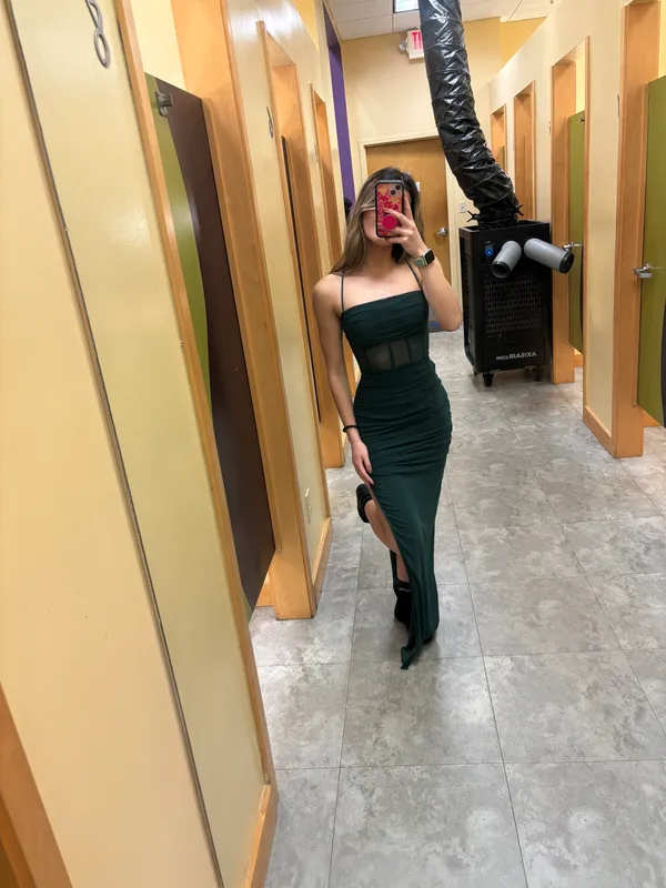Windsor Prom Dress - Image 3