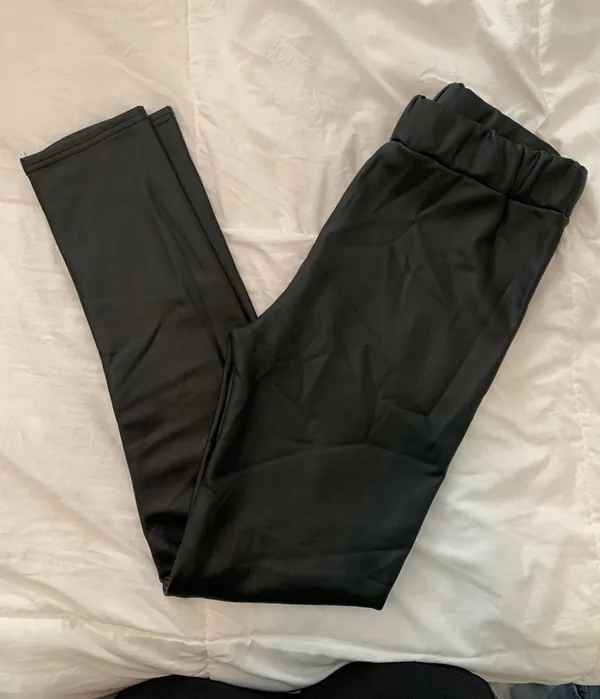 Leather Leggings Size M - Image 3