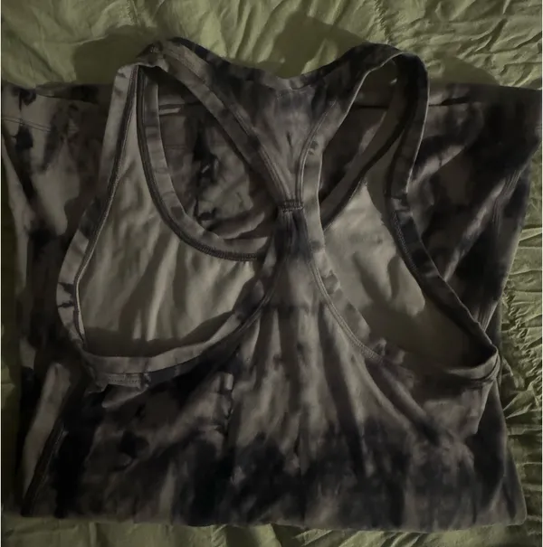 Lululemon Tank - Image 2