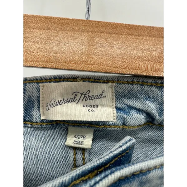 Universal Thread Jeans Womens 4/27 Light Wash High Rise Slim Straight Blue Denim - Image 5