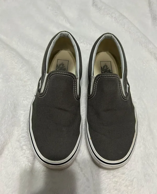 Vans gray slip on - Image 2