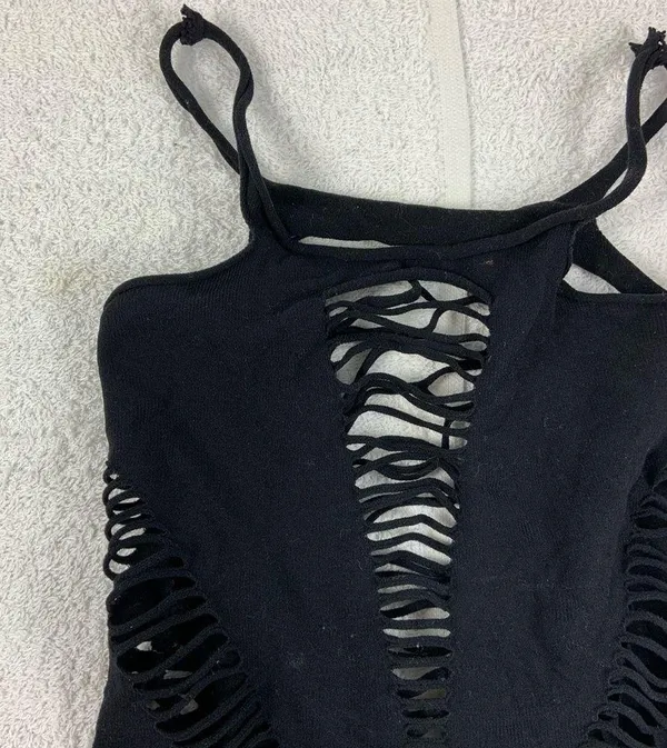 Black crochet shred Mesh tank top Size L - Image 2