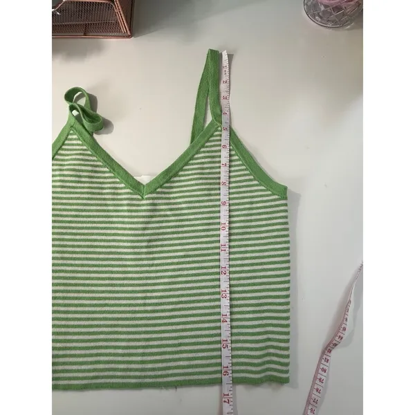 LA Hearts Green White Striped Knit Crop Tank Top V-Neck Camisole‎ Medium - Image 5