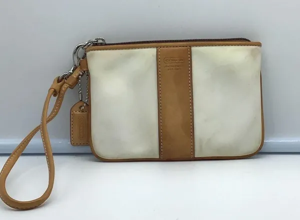 COACH white canvas w/brown trim wristlet - Image 4