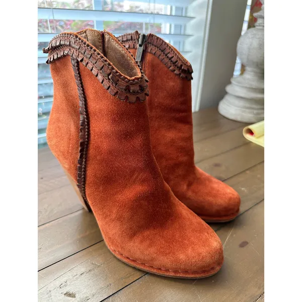 Frye Madeline Orange Suede Trim Short Ankle Booties Size 8.5 - Image 2
